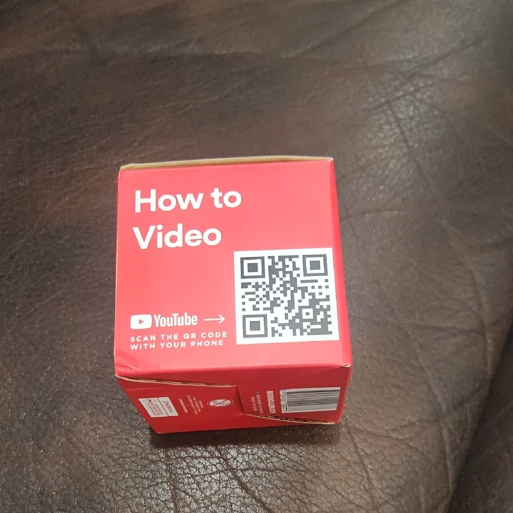 Bolle Red Box with Logo - Picture 3 of 3